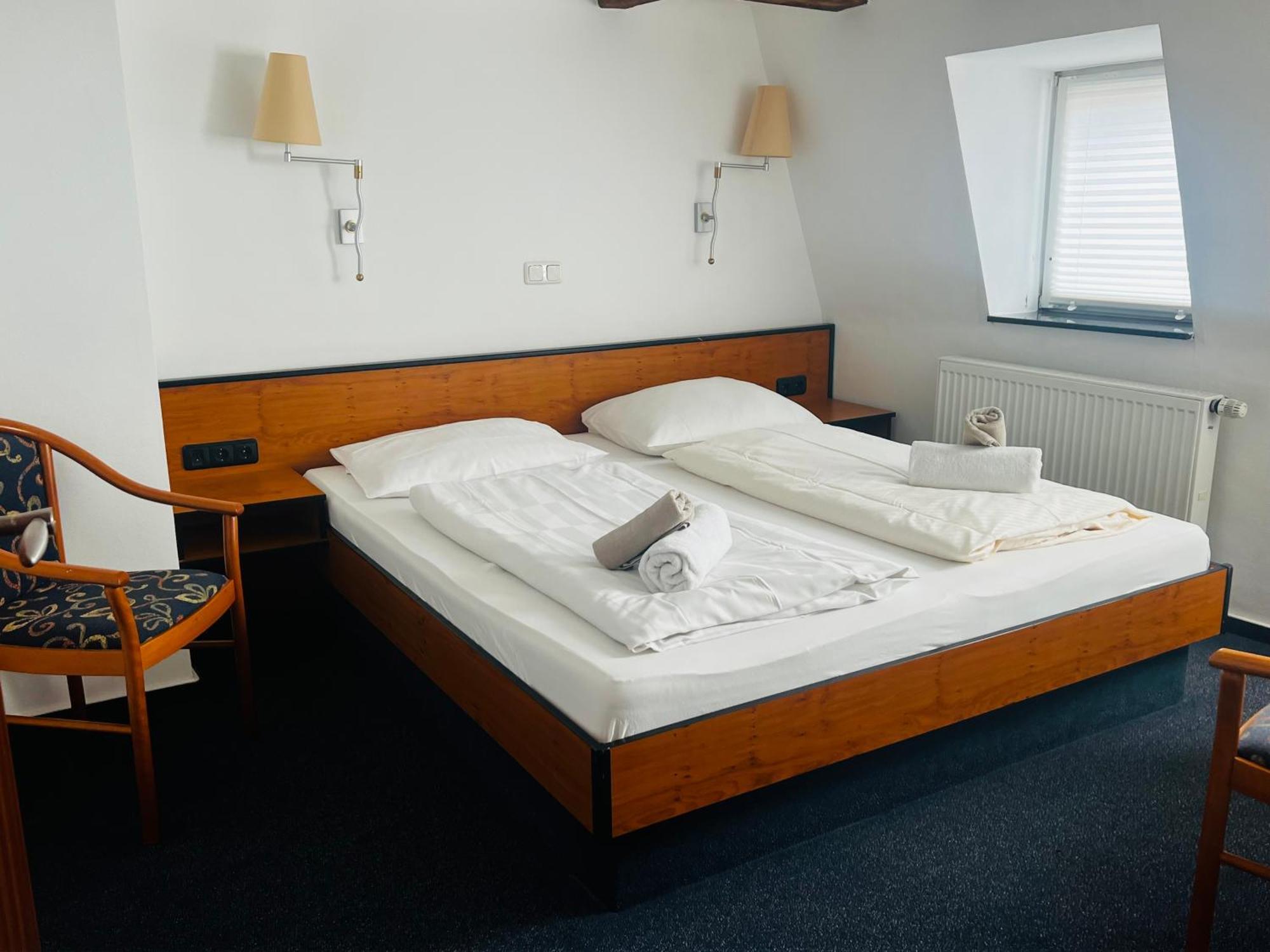 Hotel Am Malerwinkel Вертхайм Екстериор снимка