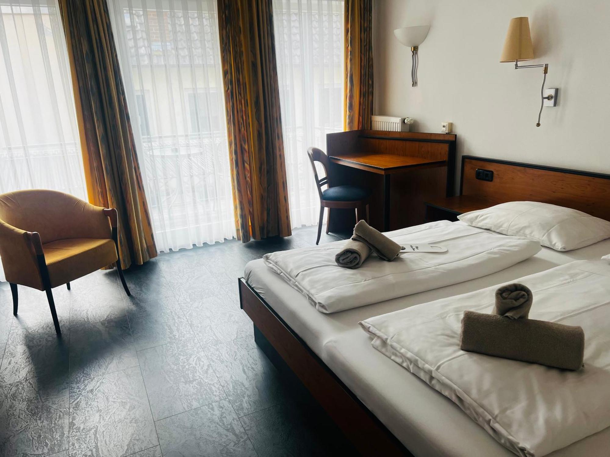 Hotel Am Malerwinkel Вертхайм Екстериор снимка